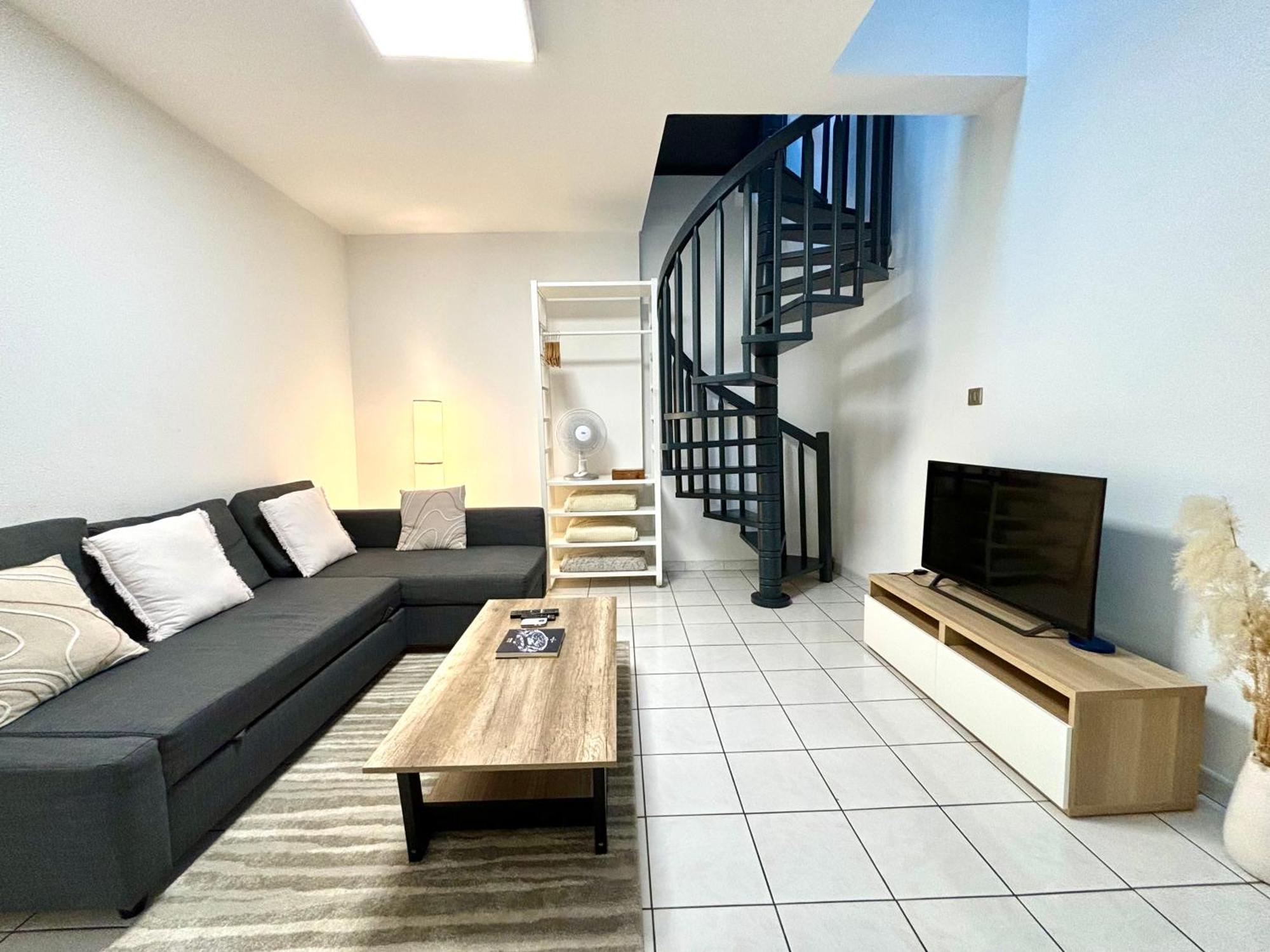 נאנסי Charmant Duplex - Hyper Centre - 44M2 Proche Place Stanislas מראה חיצוני תמונה